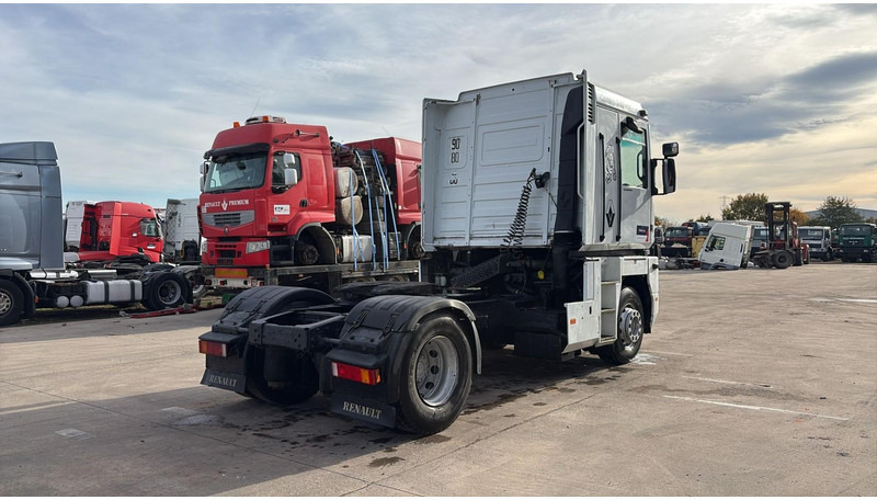 Renault AE 440 Magnum E-tech (BOITE MANUELLE / MANUAL GEARBOX) - Vilkikas: foto 4 Renault AE 440 Magnum E-tech (BOITE MANUELLE / MANUAL GEARBOX) - Vilkikas: foto 4