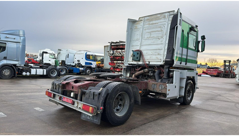 Renault Magnum 470 (POMPE MANUELLE / MANUAL PUMP / BOITE MANUELLE / MANUAL GEARBOX) - Vilkikas: foto 5 Renault Magnum 470 (POMPE MANUELLE / MANUAL PUMP / BOITE MANUELLE / MANUAL GEARBOX) - Vilkikas: foto 5