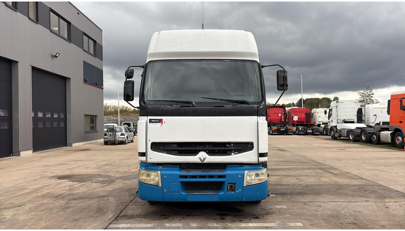 Renault Premium 400 (POMPE MANUELLE / MANUAL PUMP / GRAND PONT / BIG AXLE) - Vilkikas: foto 3 Renault Premium 400 (POMPE MANUELLE / MANUAL PUMP / GRAND PONT / BIG AXLE) - Vilkikas: foto 3