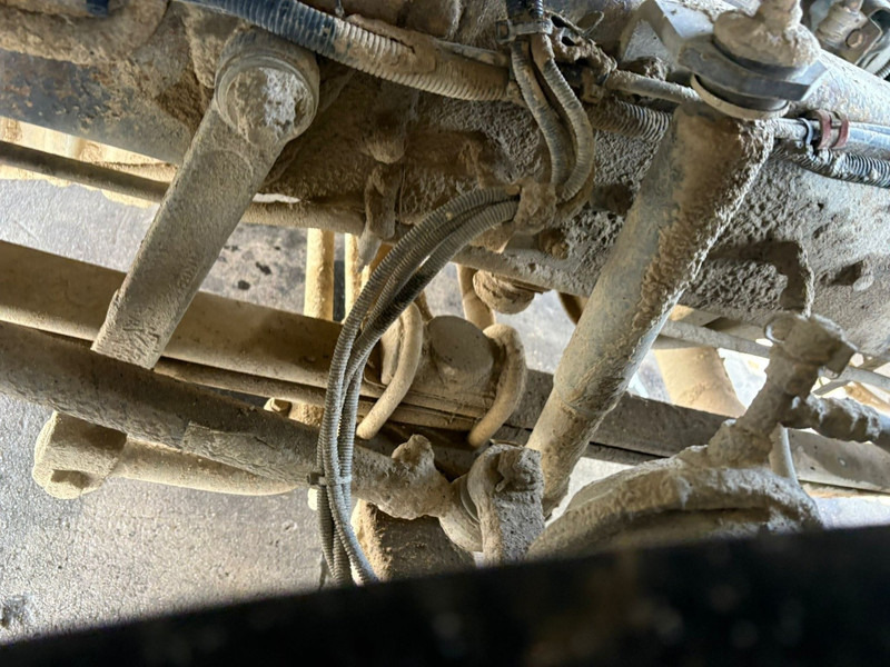 Vilkikas Renault Premium 420 (BOITE MANUELLE / MANUAL GEARBOX / PTO): foto 12
