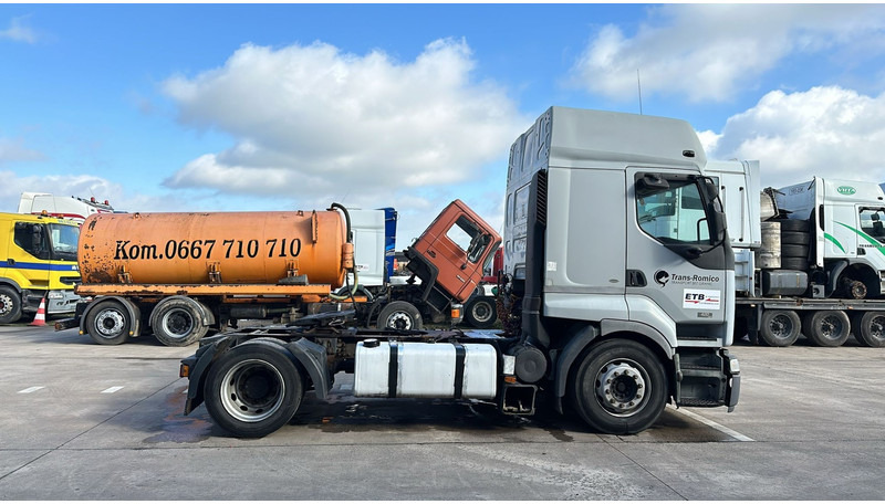 Renault Premium 420 (MANUAL GEARBOX / BOITE MANUELLE) - Vilkikas: foto 4 Renault Premium 420 (MANUAL GEARBOX / BOITE MANUELLE) - Vilkikas: foto 4