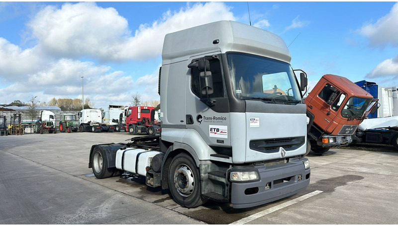 Renault Premium 420 (MANUAL GEARBOX / BOITE MANUELLE) - Vilkikas: foto 3 Renault Premium 420 (MANUAL GEARBOX / BOITE MANUELLE) - Vilkikas: foto 3