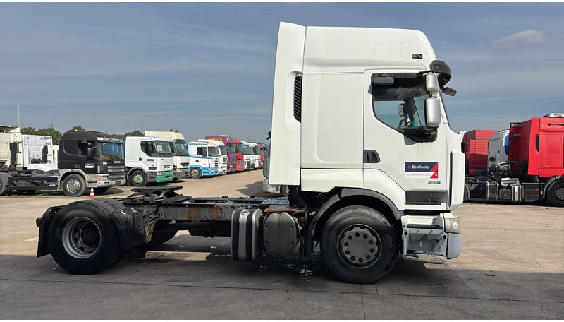 Renault Premium 440 DXI (BOITE MANUELLE / MANUAL GEARBOX) - Vilkikas: foto 4 Renault Premium 440 DXI (BOITE MANUELLE / MANUAL GEARBOX) - Vilkikas: foto 4