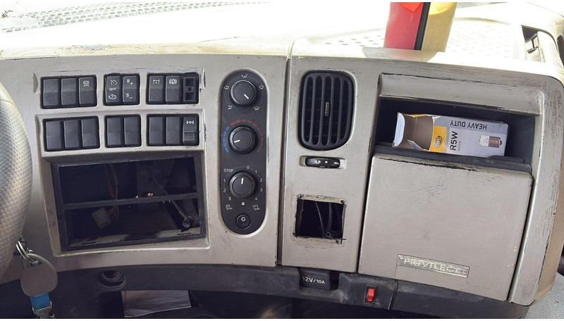 Renault Premium 450 (BOITE MANUELLE / MANUAL GEARBOX) lizingą Renault Premium 450 (BOITE MANUELLE / MANUAL GEARBOX): foto 19