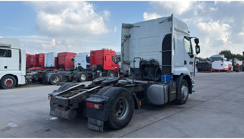 Renault Premium 460 DXI (GOOD CONDITION / AIRCO / AC / BOITE MANUELLE / MANUAL GEARBOX) - Vilkikas: foto 5 Renault Premium 460 DXI (GOOD CONDITION / AIRCO / AC / BOITE MANUELLE / MANUAL GEARBOX) - Vilkikas: foto 5