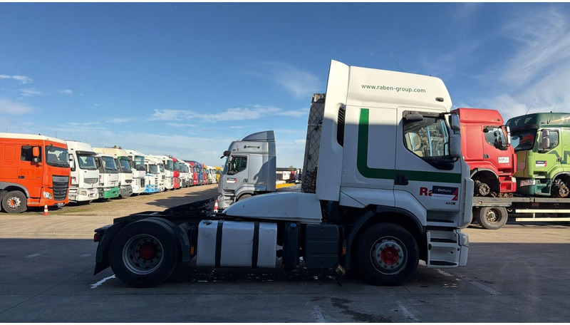 Renault Premium 460 DXI (GOOD CONDITION / BONNE ETAT) - Vilkikas: foto 4 Renault Premium 460 DXI (GOOD CONDITION / BONNE ETAT) - Vilkikas: foto 4