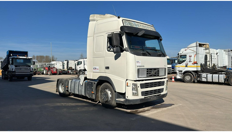 Volvo FH 440 (GOOD CONDITION / BONNE ETAT) - Vilkikas: foto 3 Volvo FH 440 (GOOD CONDITION / BONNE ETAT) - Vilkikas: foto 3