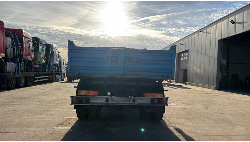 Volvo FL 6-18 (10 BOLTS / POMPE MANUELLE / MANUAL PUMP / 18T / STEEL SUSP. / LAMES) - Savivartis sunkvežimis: foto 5 Volvo FL 6-18 (10 BOLTS / POMPE MANUELLE / MANUAL PUMP / 18T / STEEL SUSP. / LAMES) - Savivartis sunkvežimis: foto 5