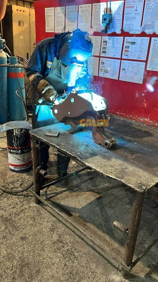 Nauja Ekskavatoriaus kaušas Caterpillar 305 Digging Bucket: foto 7 Nauja Ekskavatoriaus kaušas Caterpillar 305 Digging Bucket: foto 7