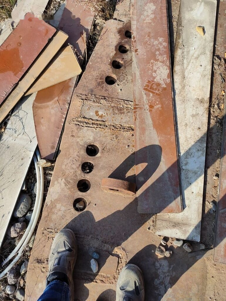 Caterpillar 994 - Krautuvo kaušas: foto 1 Caterpillar 994 - Krautuvo kaušas: foto 1