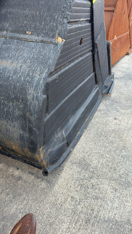 HITACHI ZX520/530 Cheap Second Hand Bucket - Ekskavatoriaus kaušas: foto 5 HITACHI ZX520/530 Cheap Second Hand Bucket - Ekskavatoriaus kaušas: foto 5