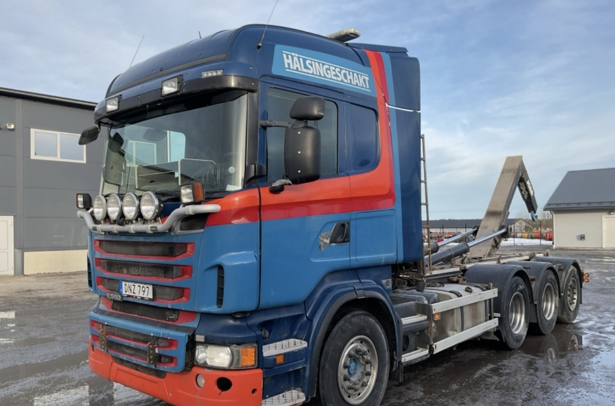 SCANIA R560 - Hook-lift sunkvežimis: foto 1 SCANIA R560 - Hook-lift sunkvežimis: foto 1