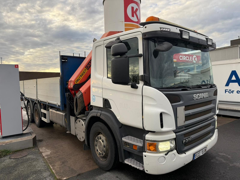 Scania P310 - Platforminis/ Bortinis sunkvežimis, Sunkvežimis su kranu: foto 2 Scania P310 - Platforminis/ Bortinis sunkvežimis, Sunkvežimis su kranu: foto 2
