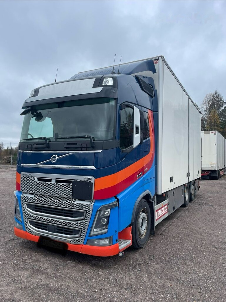 Volvo FH550 - Furgonas sunkvežimis: foto 4 Volvo FH550 - Furgonas sunkvežimis: foto 4