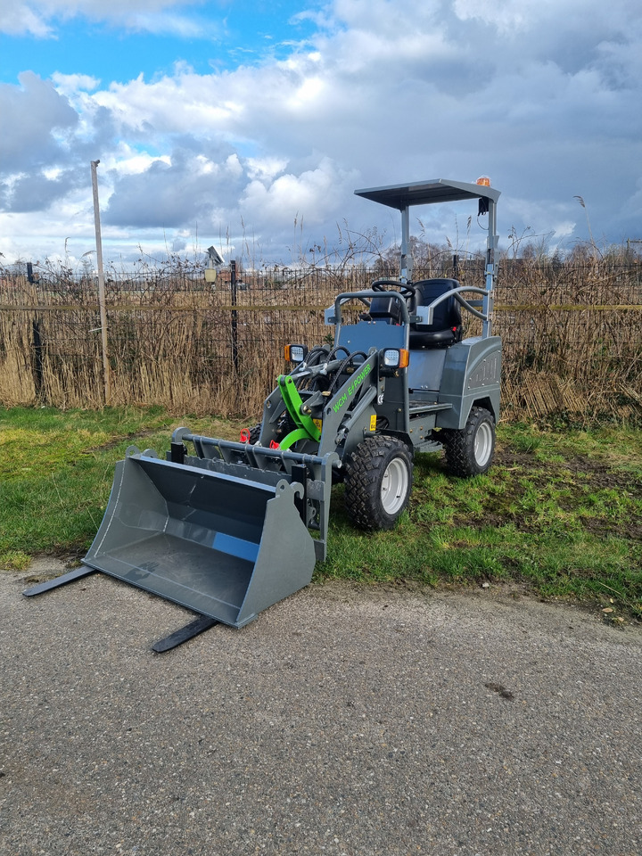 WCM L1150e E-Power - Ratinis krautuvas: foto 5 WCM L1150e E-Power - Ratinis krautuvas: foto 5