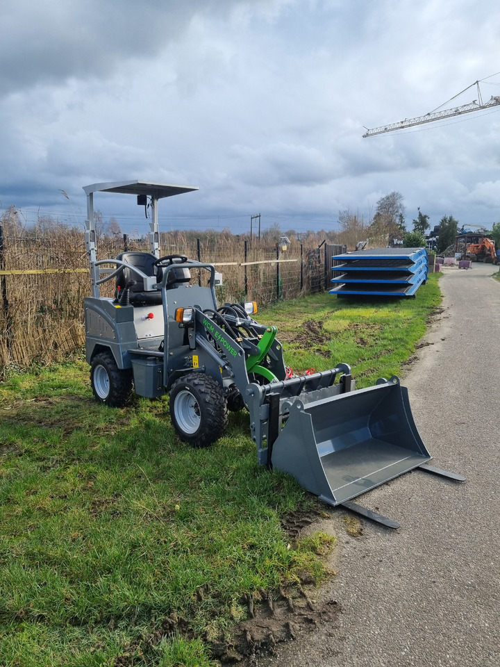 WCM L1150e E-power - Ratinis krautuvas: foto 5 WCM L1150e E-power - Ratinis krautuvas: foto 5