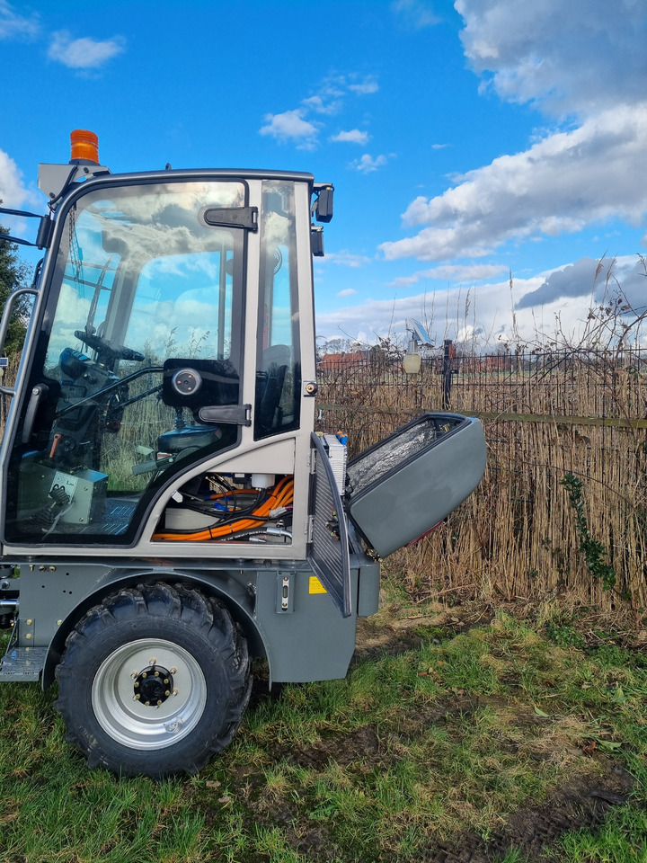 WCM L2310e E-Power - Ratinis krautuvas: foto 5 WCM L2310e E-Power - Ratinis krautuvas: foto 5