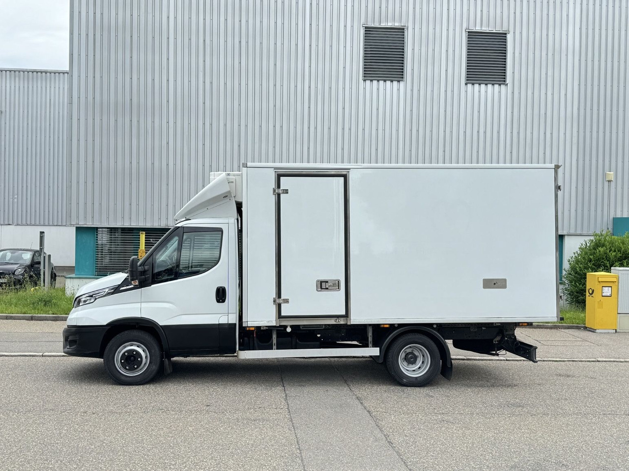 Iveco Daily 72-180 Tiefkühl TK V-500 -32°/+32° Air-Pro - Furgonas šaldytuvas: foto 4 Iveco Daily 72-180 Tiefkühl TK V-500 -32°/+32° Air-Pro - Furgonas šaldytuvas: foto 4