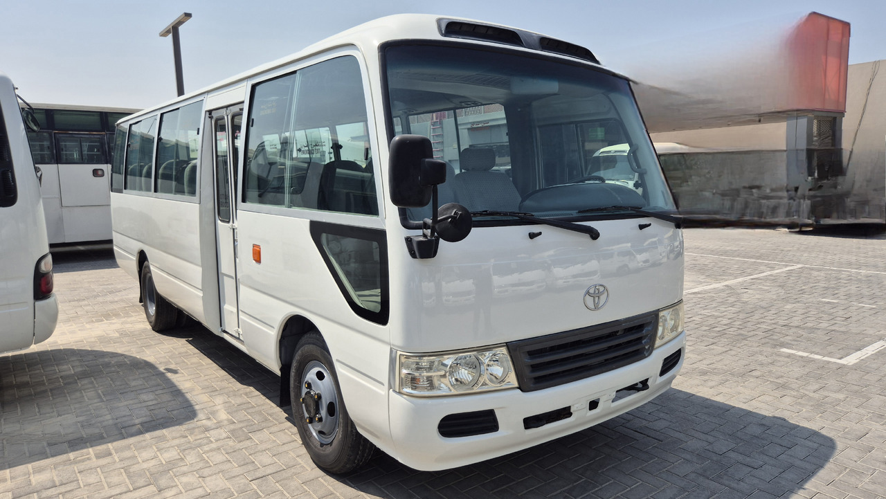 TOYOTA Coaster ... 30 places - Climatisé - Mikroautobusas, Keleivinis furgonas: foto 2 TOYOTA Coaster ... 30 places - Climatisé - Mikroautobusas, Keleivinis furgonas: foto 2