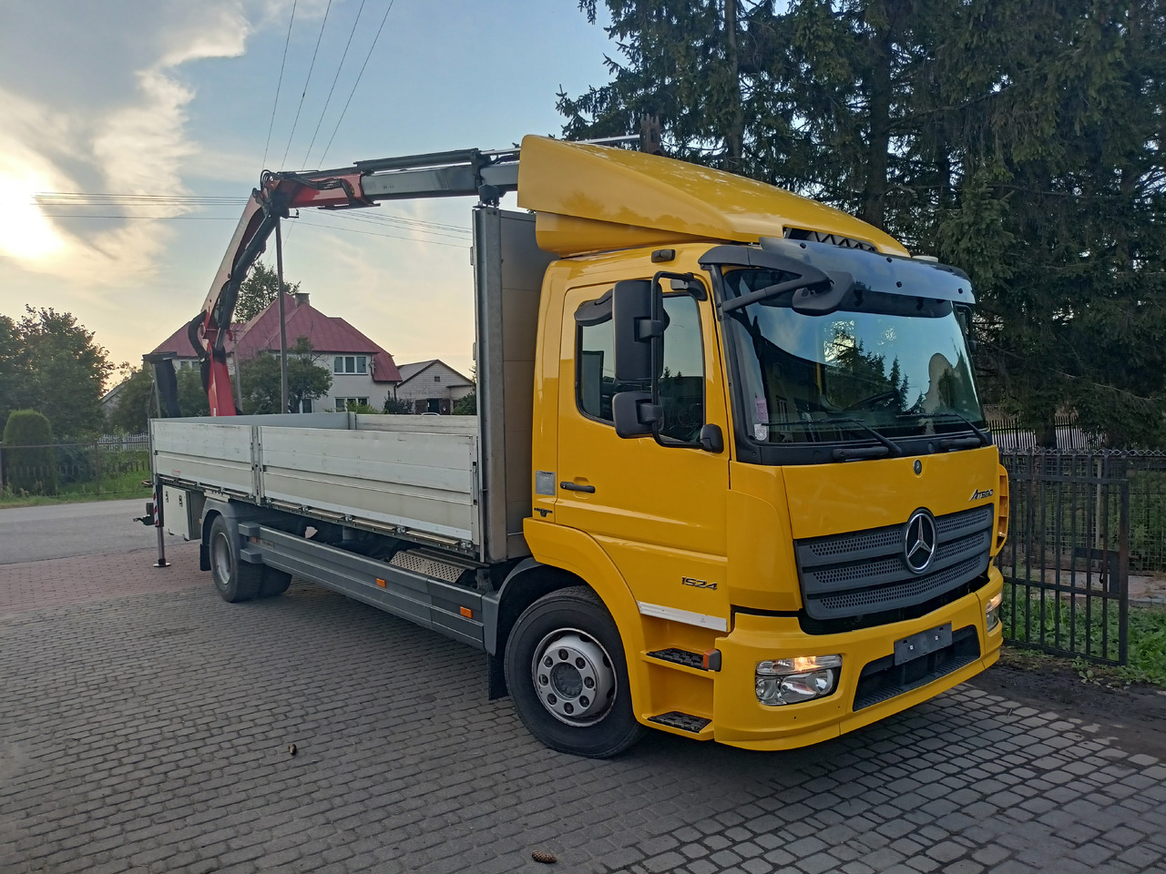 MERCEDES-BENZ Atego 1524 - Sunkvežimis su kranu: foto 1 MERCEDES-BENZ Atego 1524 - Sunkvežimis su kranu: foto 1