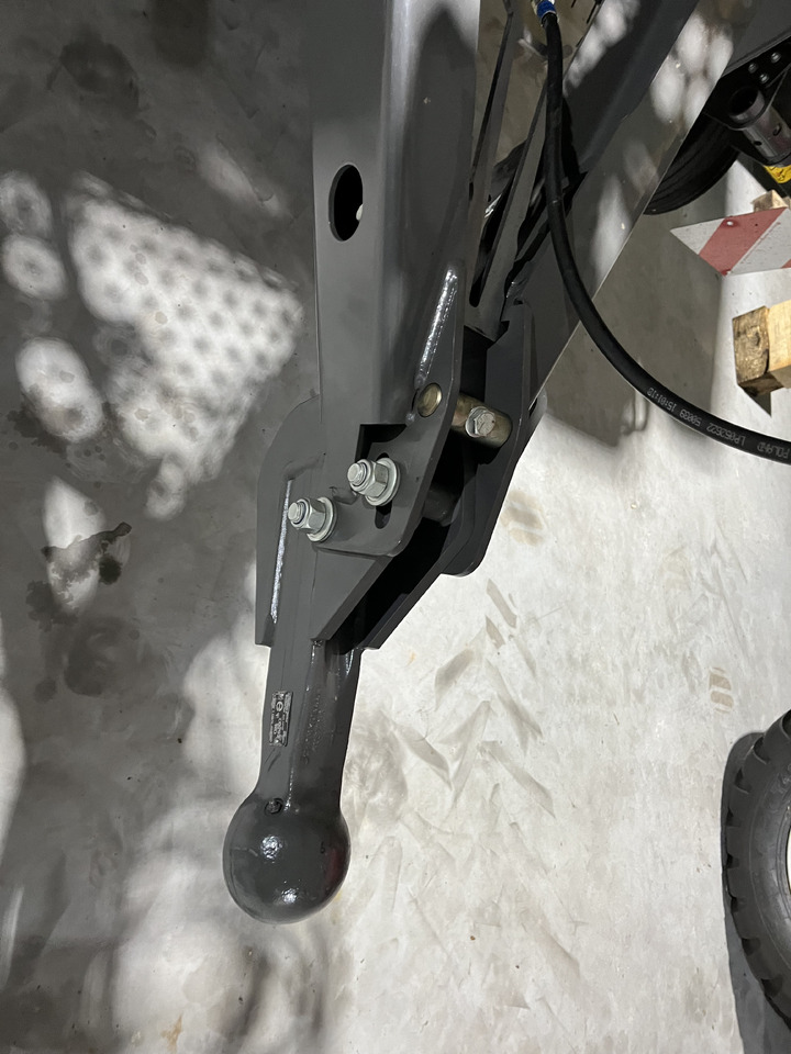 FENDT Rotana 130F Combi MY24 - Vyniotuvas: foto 5 FENDT Rotana 130F Combi MY24 - Vyniotuvas: foto 5