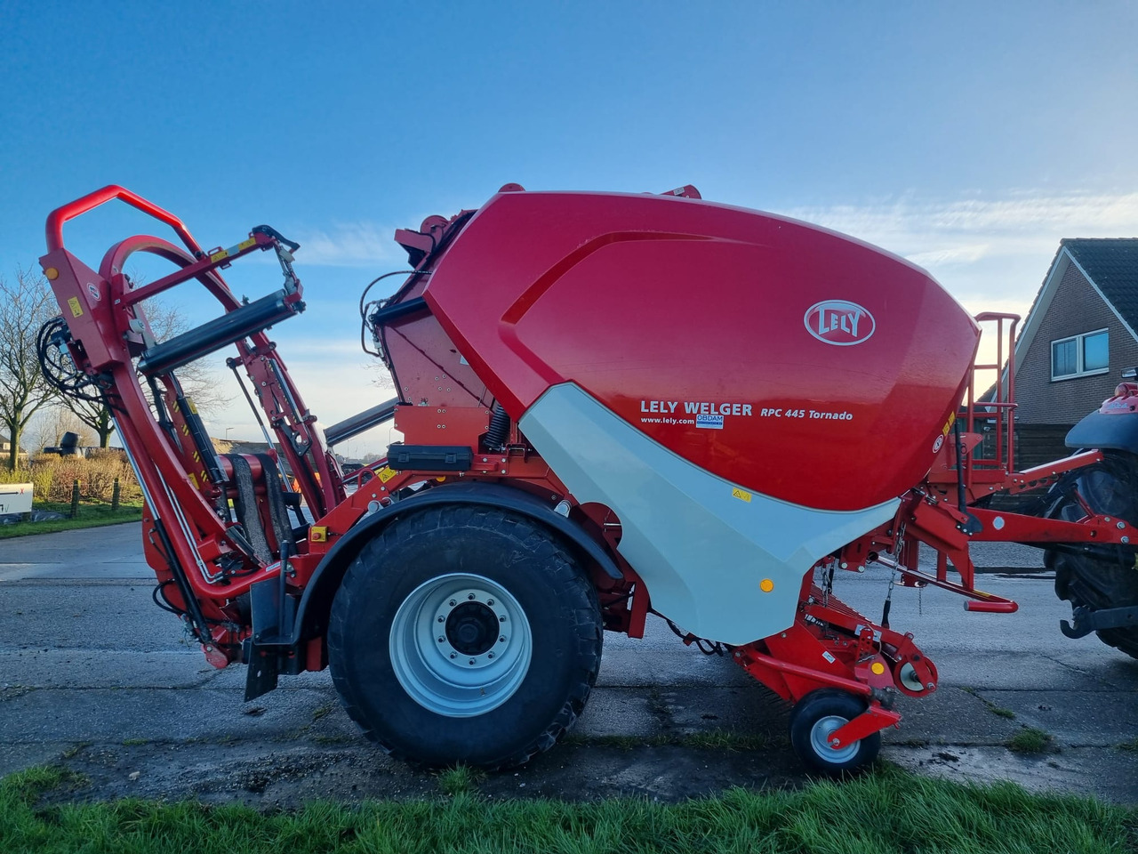 LELY WELGER RPC 160V - Vyniotuvas: foto 1 LELY WELGER RPC 160V - Vyniotuvas: foto 1