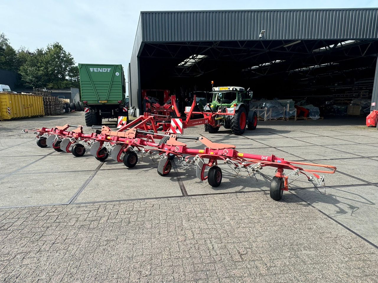 Lely Lotus 1020S - Šieno grėblys/ Vartytuvas: foto 3 Lely Lotus 1020S - Šieno grėblys/ Vartytuvas: foto 3