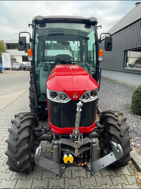 Massey Ferguson e1700 HC - Traktorius: foto 5 Massey Ferguson e1700 HC - Traktorius: foto 5