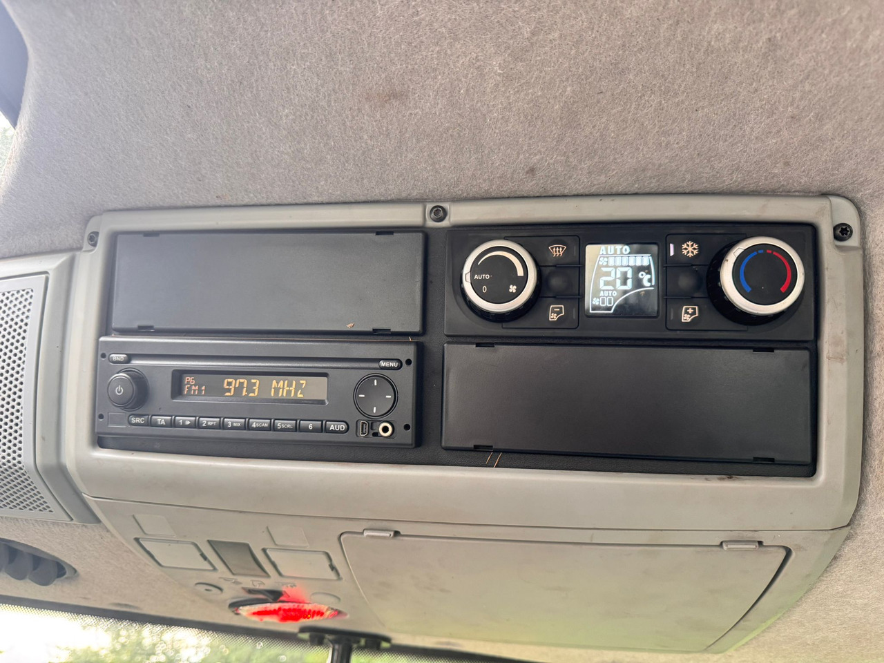 Traktorius VALTRA T234 Direct: foto 27