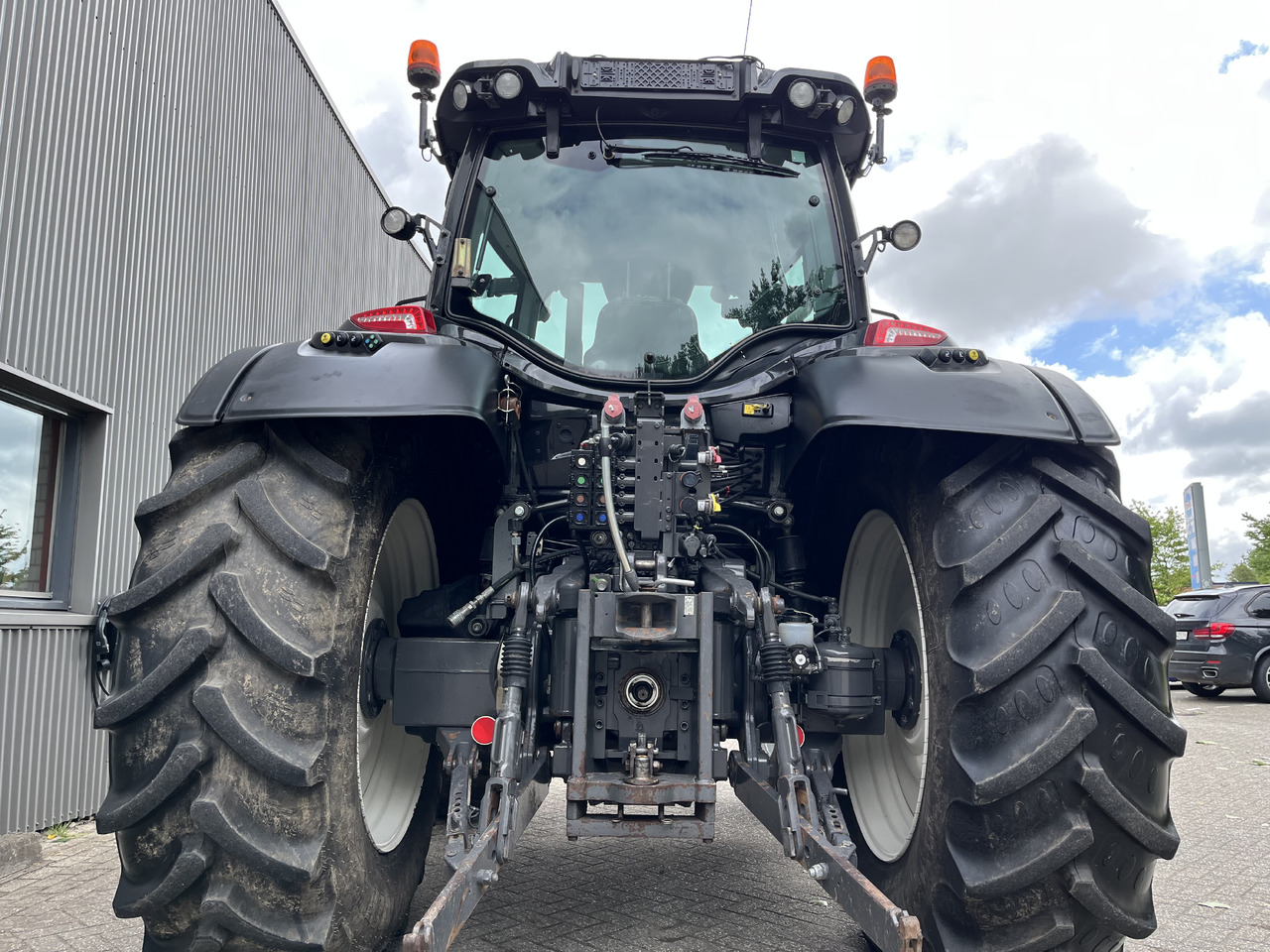 Valtra N174 Active - Traktorius: foto 4 Valtra N174 Active - Traktorius: foto 4