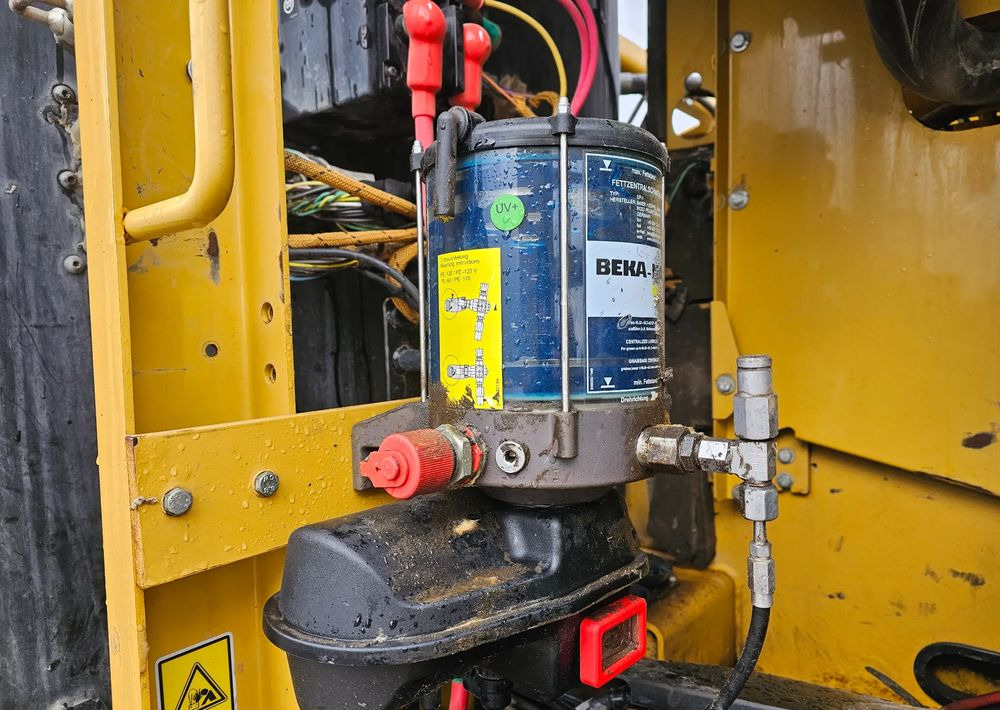 Vikšrinis ekskavatorius Caterpillar 320 FL, 2017 ROK, 8500 MTH: foto 18
