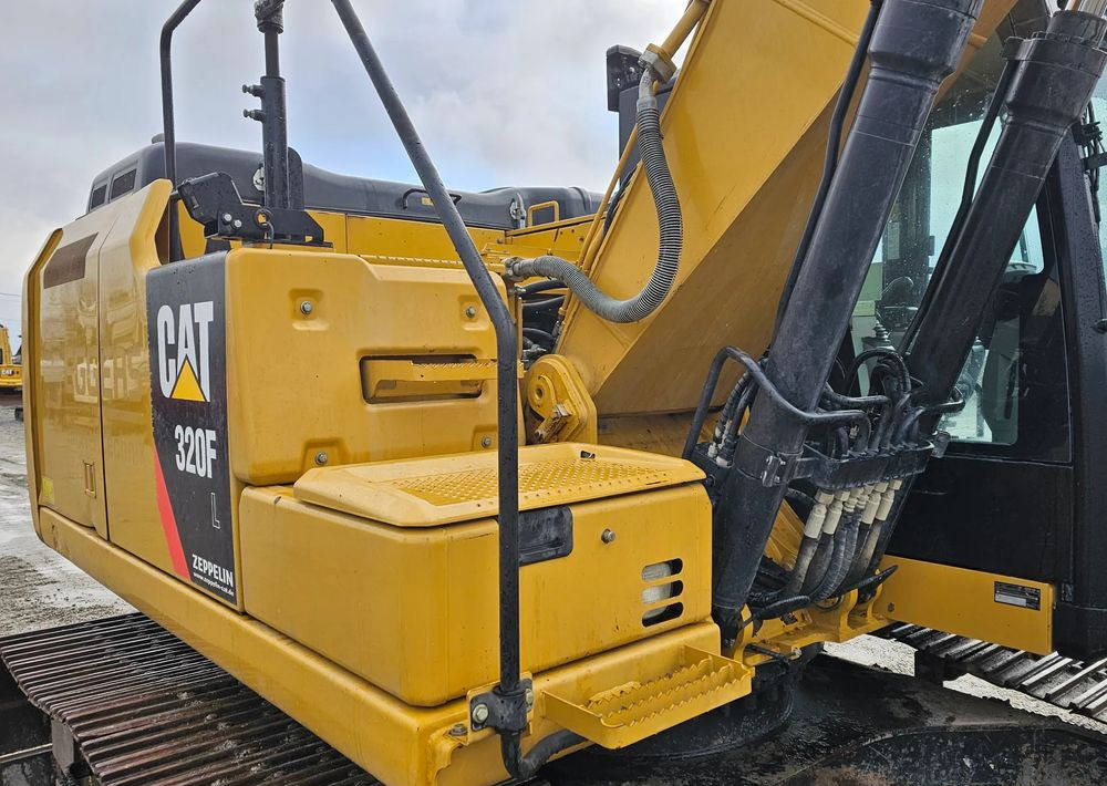Vikšrinis ekskavatorius Caterpillar 320 FL, 2017 ROK, 8500 MTH: foto 11