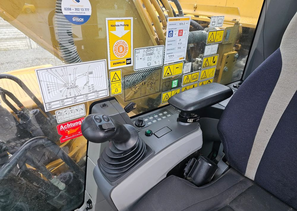 Vikšrinis ekskavatorius Caterpillar 320 FL, 2017 ROK, 8500 MTH: foto 20