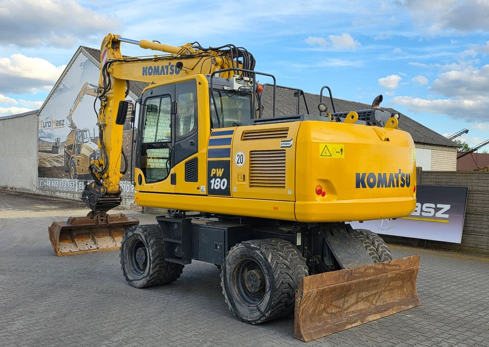 Komatsu PW 180-10, 2017 ROK, 6000 MTH, OIL QUICK - Ratinis ekskavatorius: foto 4 Komatsu PW 180-10, 2017 ROK, 6000 MTH, OIL QUICK - Ratinis ekskavatorius: foto 4