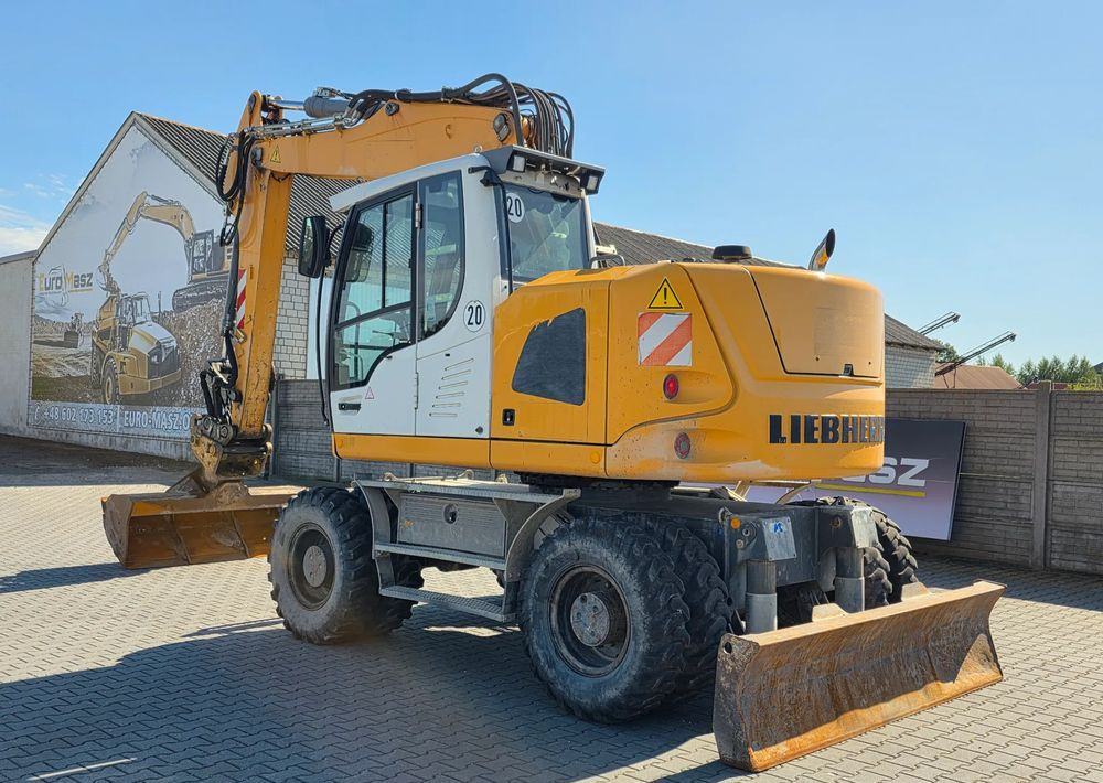Liebherr A918 COMPACT, 2014 ROK, SW 48 LIKUFIX szybkozłącze - Ratinis ekskavatorius: foto 3 Liebherr A918 COMPACT, 2014 ROK, SW 48 LIKUFIX szybkozłącze - Ratinis ekskavatorius: foto 3