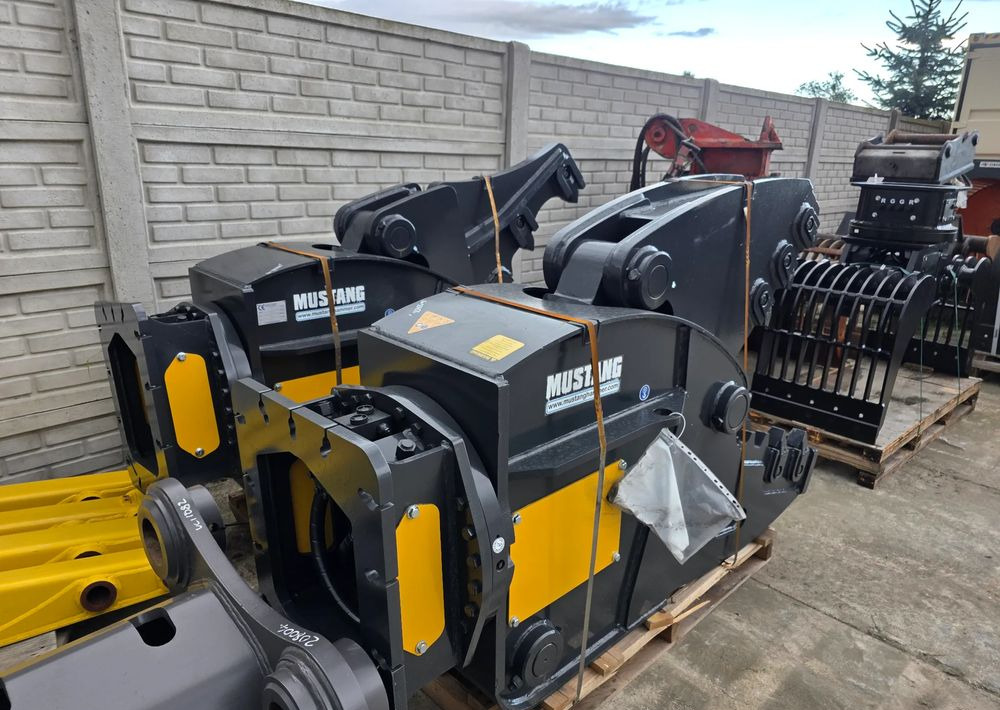 Inny Nowe szczęki kruszące MUSTANG HAMMER RH 20, 1800 KG - Padargas - Statybinė technika: foto 5 Inny Nowe szczęki kruszące MUSTANG HAMMER RH 20, 1800 KG - Padargas - Statybinė technika: foto 5
