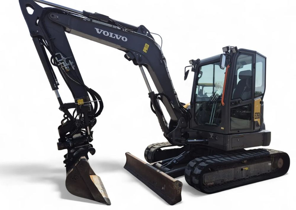 Volvo ECR 58F, 2021 ROK, GŁOWICA STEELWRIST, 2 ŁYŻKI - Mini ekskavatorius: foto 3 Volvo ECR 58F, 2021 ROK, GŁOWICA STEELWRIST, 2 ŁYŻKI - Mini ekskavatorius: foto 3
