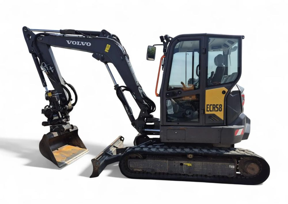 Volvo ECR 58F, 2021 ROK, GŁOWICA STEELWRIST, 2 ŁYŻKI - Mini ekskavatorius: foto 5 Volvo ECR 58F, 2021 ROK, GŁOWICA STEELWRIST, 2 ŁYŻKI - Mini ekskavatorius: foto 5