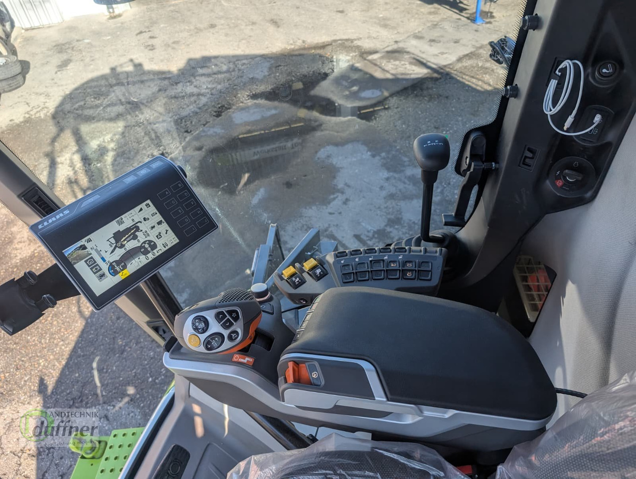 Derliaus nuėmimo kombainas CLAAS Evion 430 Bussines: foto 13