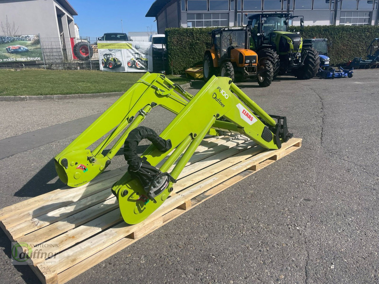 CLAAS FL 100 - Traktorius - frontalinis krautuvas: foto 2 CLAAS FL 100 - Traktorius - frontalinis krautuvas: foto 2