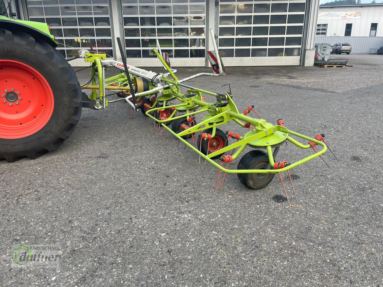 CLAAS Volto 80 - Šieno grėblys/ Vartytuvas: foto 4 CLAAS Volto 80 - Šieno grėblys/ Vartytuvas: foto 4