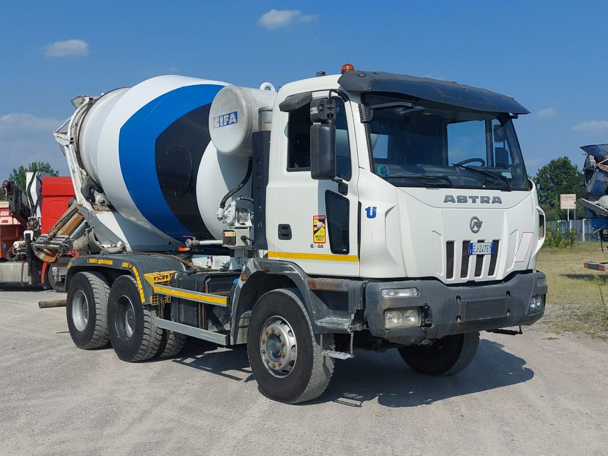 ASTRA HD8 6444 CIFA RY1100 - Betonvežis: foto 1 ASTRA HD8 6444 CIFA RY1100 - Betonvežis: foto 1