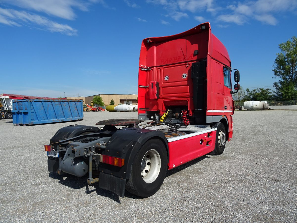 Vilkikas DAF XF 105.480: foto 6