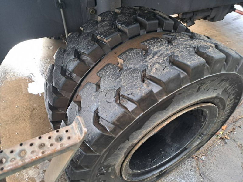 Fuchs MHL 350 F - Ekskavatorius su ilga strėle: foto 3 Fuchs MHL 350 F - Ekskavatorius su ilga strėle: foto 3