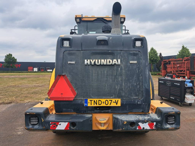 Hyundai HL940 - Ratinis krautuvas: foto 4 Hyundai HL940 - Ratinis krautuvas: foto 4