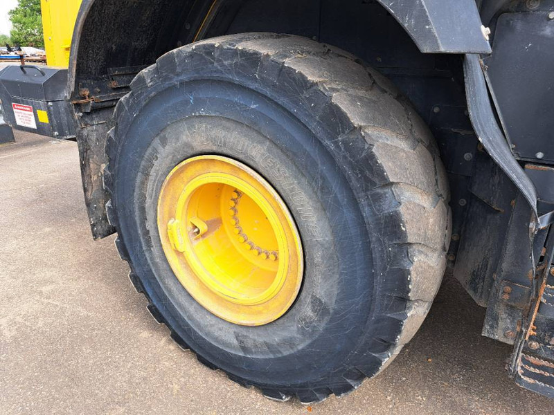 Ratinis krautuvas Komatsu WA475-10E0: foto 8