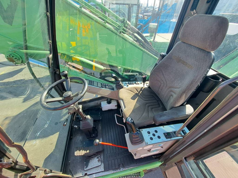 Sennebogen 825 M - Ekskavatorius su ilga strėle: foto 5 Sennebogen 825 M - Ekskavatorius su ilga strėle: foto 5