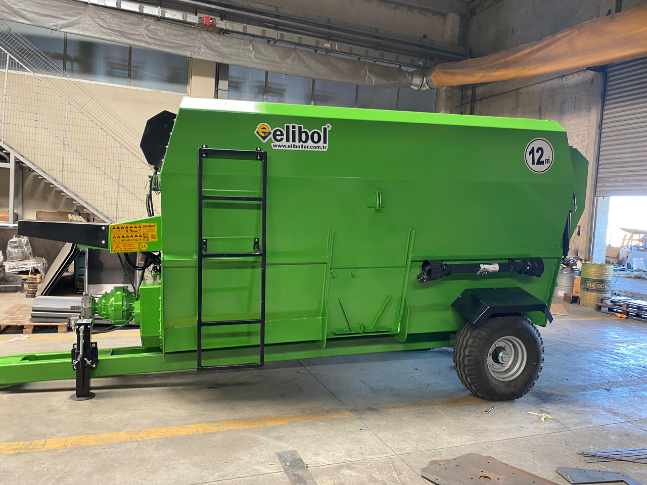 ELİBOL ELİBOLMIX 12M³ HORIZONTAL FEED MIXER - Pašarų maišytuvas: foto 2 ELİBOL ELİBOLMIX 12M³ HORIZONTAL FEED MIXER - Pašarų maišytuvas: foto 2