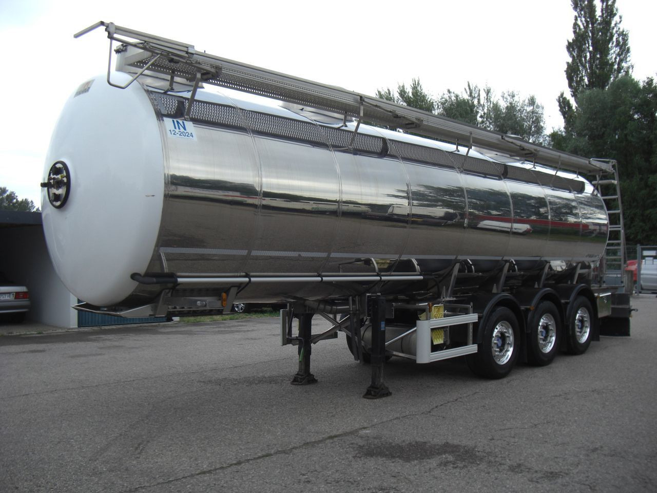 Magyar SRMAGD / BIERTANKER - Puspriekabė cisterna: foto 1 Magyar SRMAGD / BIERTANKER - Puspriekabė cisterna: foto 1