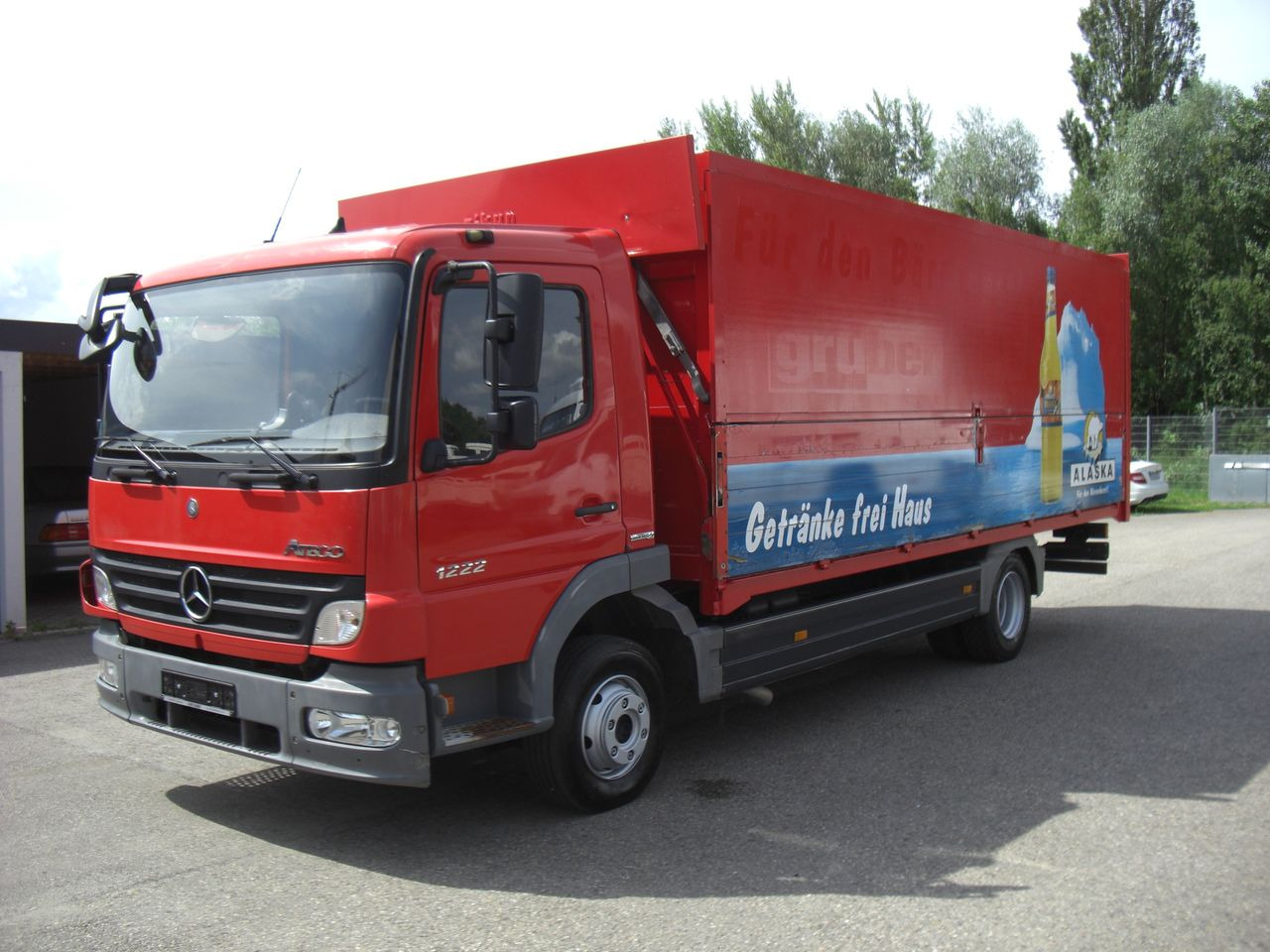 Mercedes-Benz 1222L AUTOMATIK - Gėrimų tiekimo sunkvežimis: foto 1 Mercedes-Benz 1222L AUTOMATIK - Gėrimų tiekimo sunkvežimis: foto 1